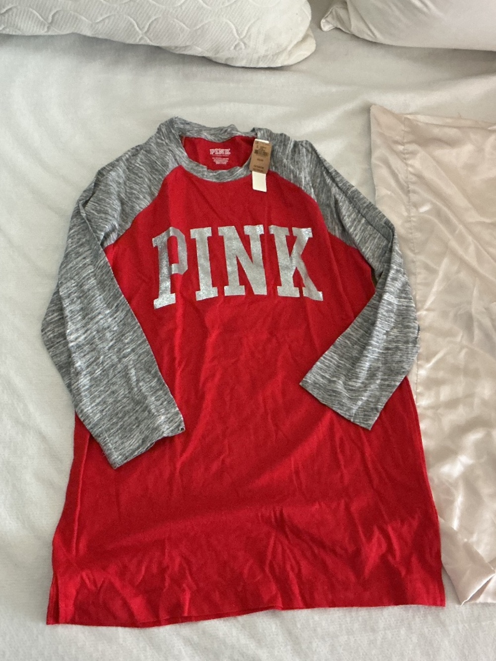 Victoria’s Secret PINK baseball tee NWT